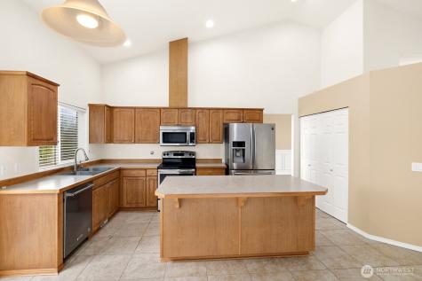 8307 210th Avenue Ct E Bonney Lake WA 98391