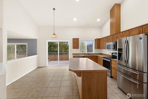8307 210th Avenue Ct E Bonney Lake WA 98391