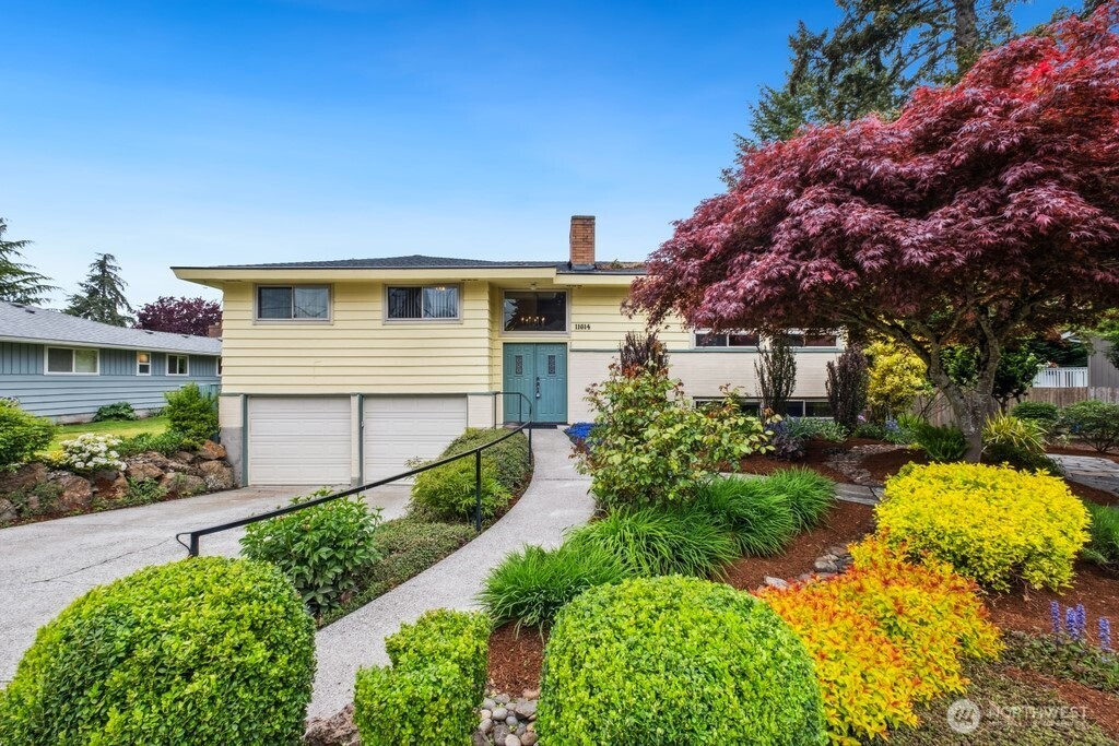 11614 SE 49th Street Bellevue WA 98006