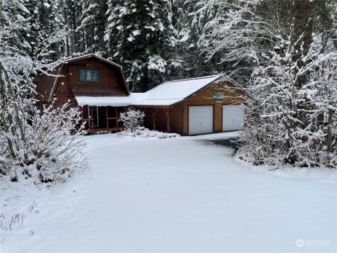 18690 Rieche Road Leavenworth WA 98826