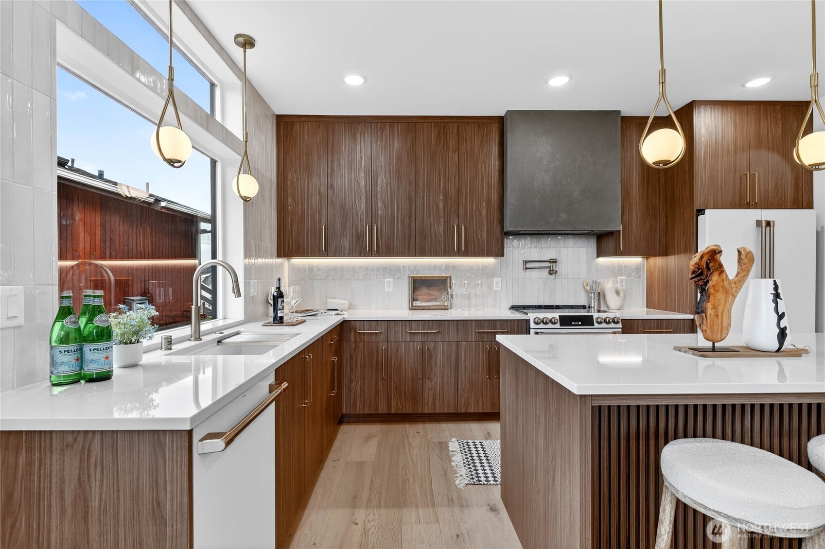 4531 Corliss Avenue N Seattle WA 98103