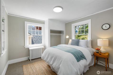 1112 35th Avenue Seattle WA 98122