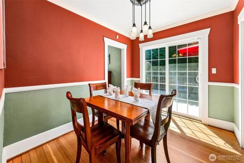8403 32nd Avenue SW Seattle WA 98126