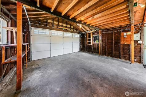 8403 32nd Avenue SW Seattle WA 98126