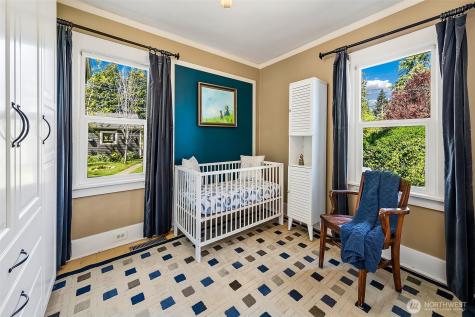 8403 32nd Avenue SW Seattle WA 98126
