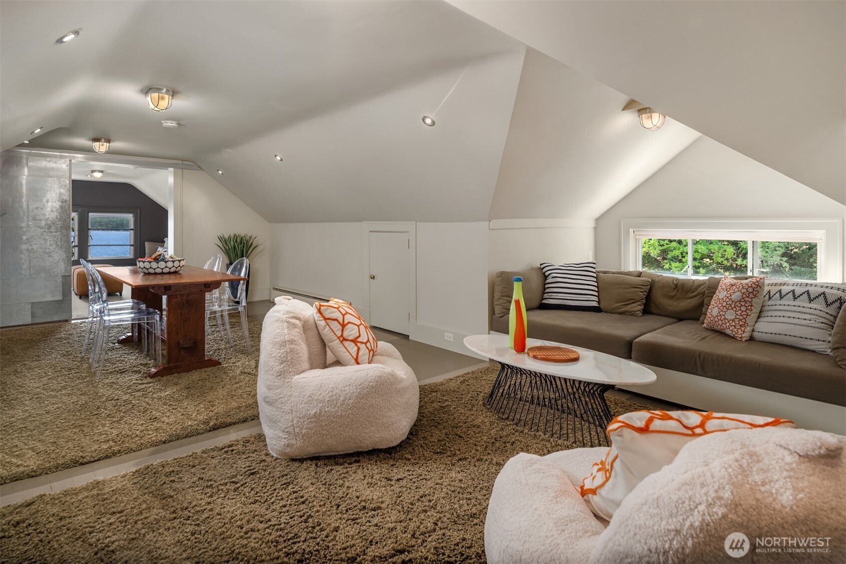 7735 Overlake Drive W Medina WA 98039