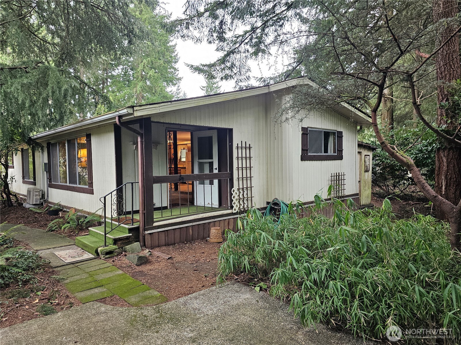 2419 Jahn Avenue NW Gig Harbor WA 98335