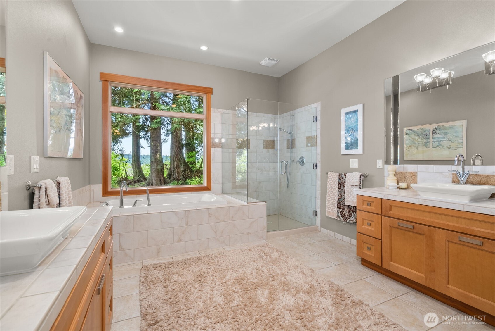 4702 Luhr Road NE Olympia WA 98516
