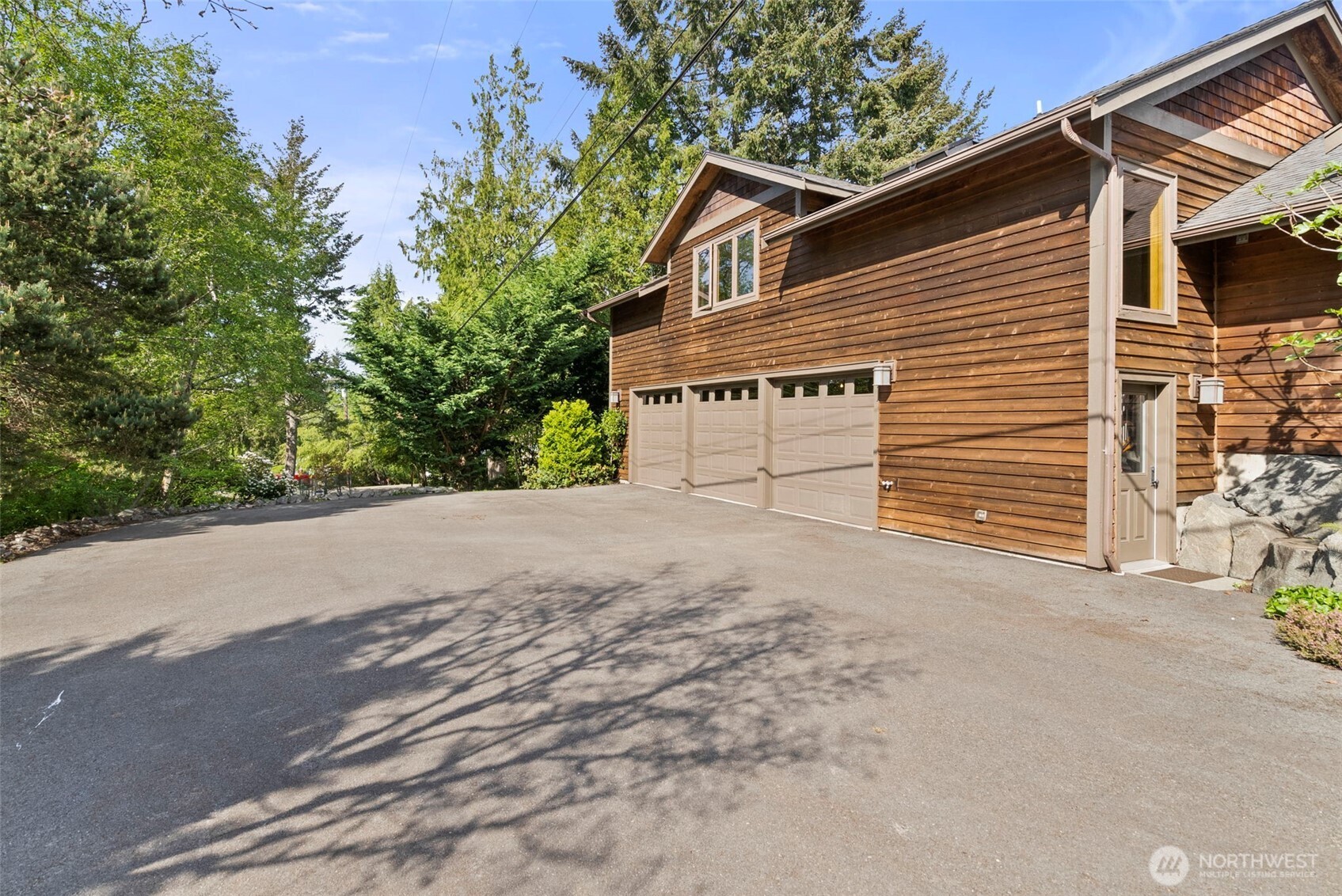 4702 Luhr Road NE Olympia WA 98516