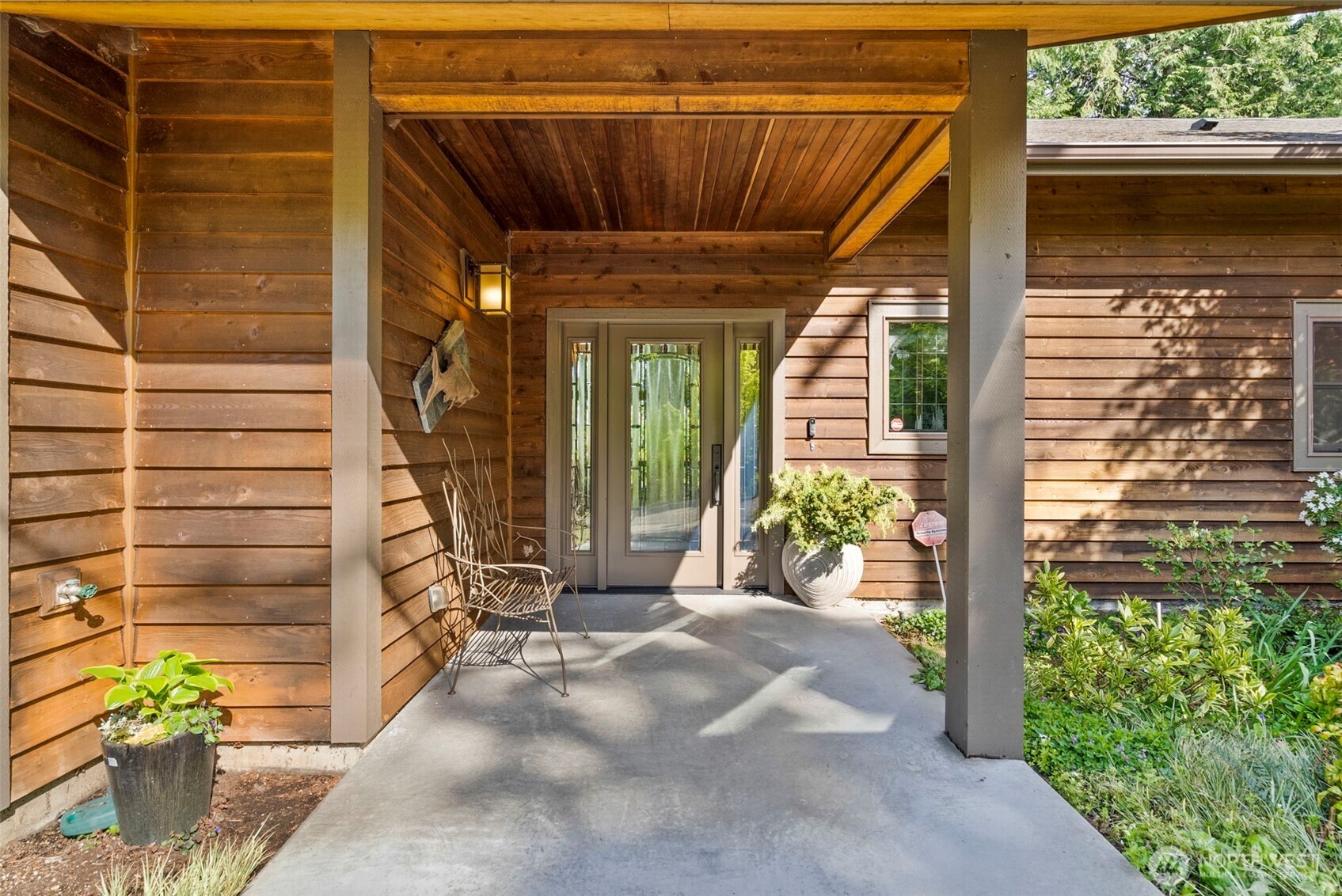 4702 Luhr Road NE Olympia WA 98516