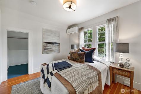 2642 NW 87th Street Seattle WA 98117