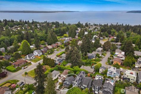 2642 NW 87th Street Seattle WA 98117