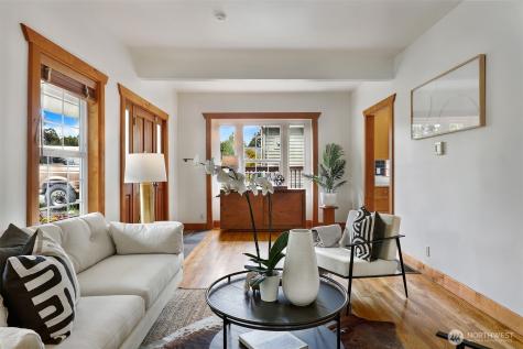 2642 NW 87th Street Seattle WA 98117