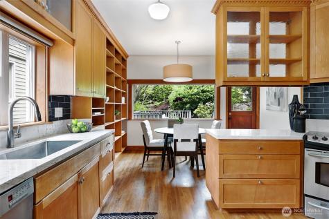 2642 NW 87th Street Seattle WA 98117