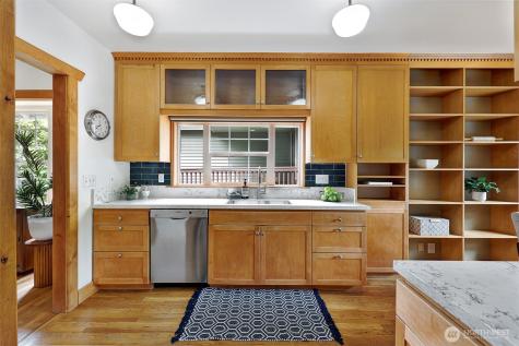 2642 NW 87th Street Seattle WA 98117