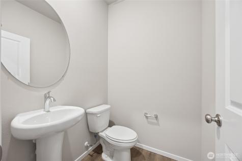 712 129th Street E Tacoma WA 98445