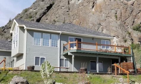 2206 Summit Drive Oroville WA 98844