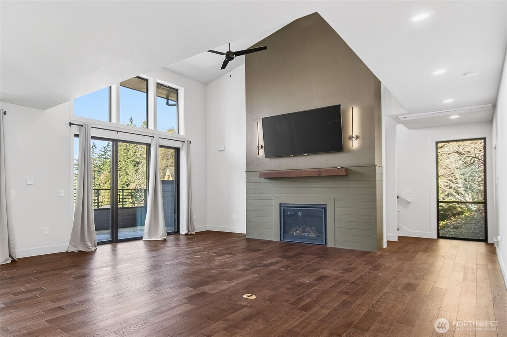 133 Cedar Falls Drive Kelso WA 98626