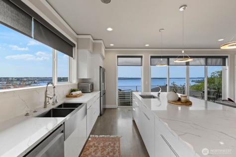 1422 Browns Point Boulevard Tacoma WA 98422
