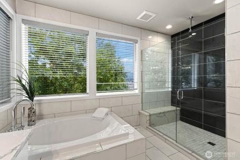 1422 Browns Point Boulevard Tacoma WA 98422