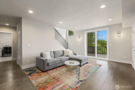 1422 Browns Point Boulevard Tacoma WA 98422