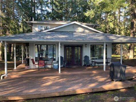 17812 Clear Lake Boulevard SE Yelm WA 98597