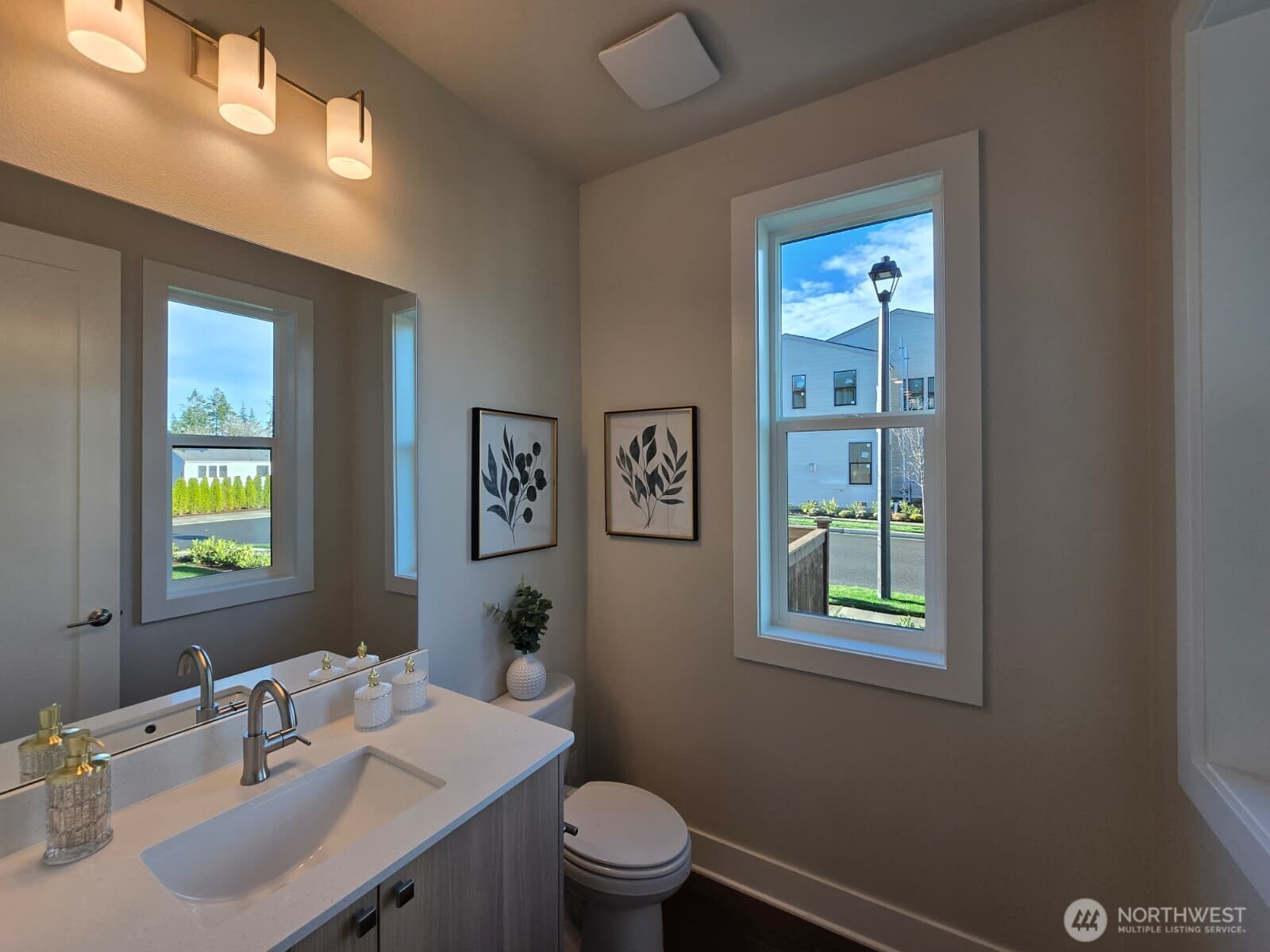 13809 SE 85th Street Newcastle WA 98059