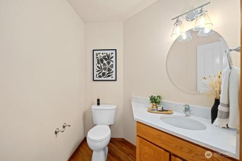 19811 13th Place W Lynnwood WA 98036