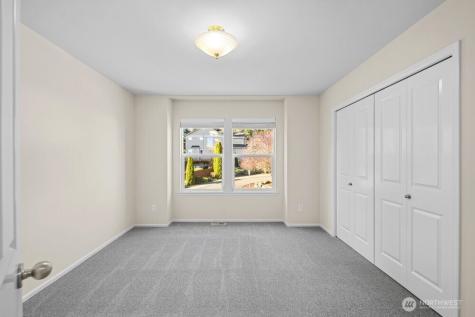 19811 13th Place W Lynnwood WA 98036