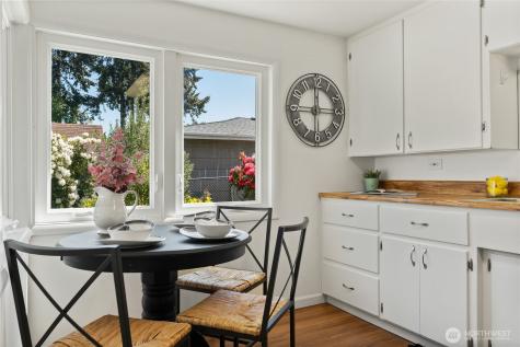 12022 2nd Avenue SW Seattle WA 98146