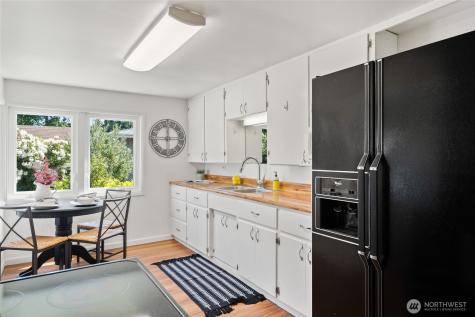 12022 2nd Avenue SW Seattle WA 98146