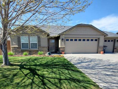 192 S Osborne Street Kennewick WA 99336