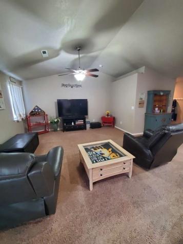 192 S Osborne Street Kennewick WA 99336
