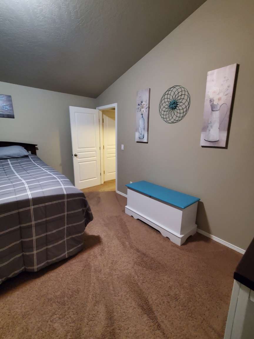 192 S Osborne Street Kennewick WA 99336