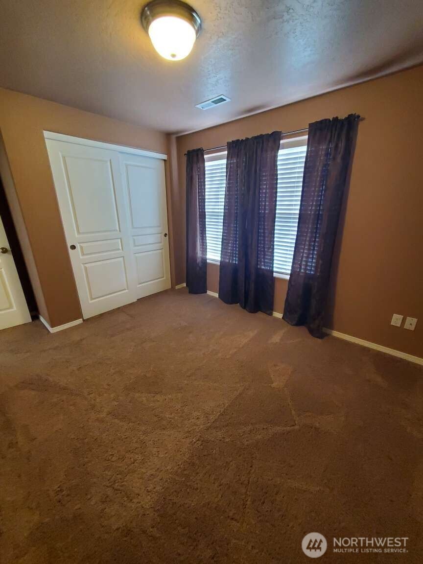 192 S Osborne Street Kennewick WA 99336