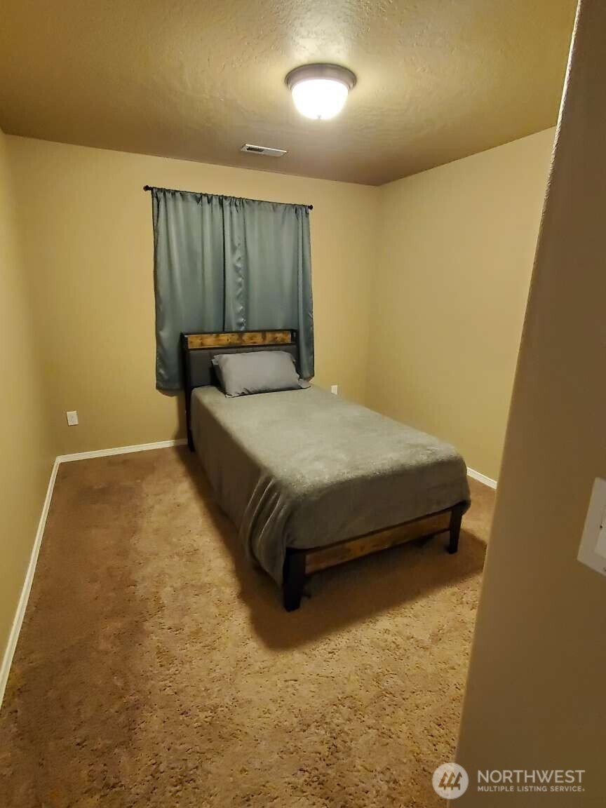 192 S Osborne Street Kennewick WA 99336