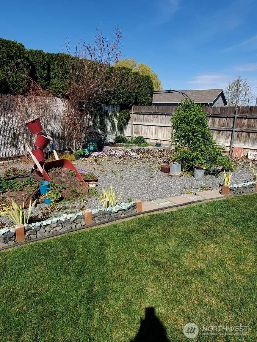192 S Osborne Street Kennewick WA 99336