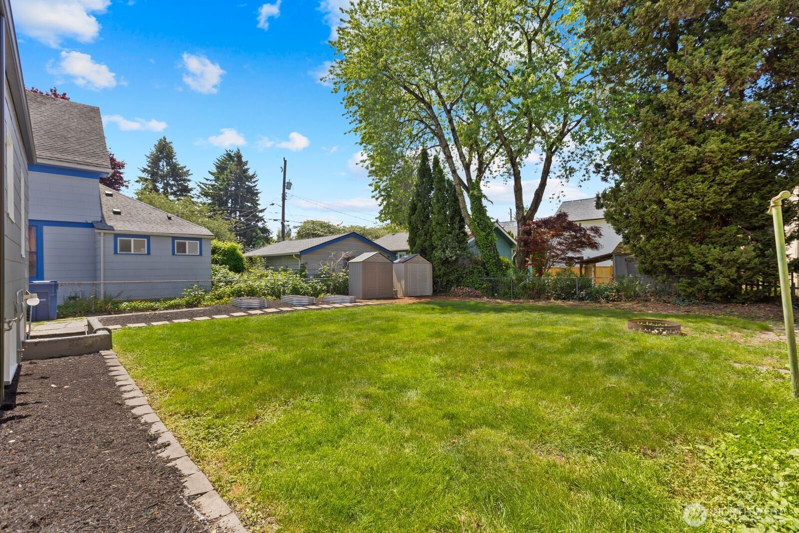 8111 10th Avenue S Seattle WA 98108