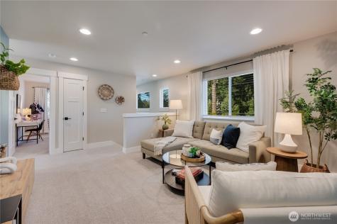 217 156th Place SW Lynnwood WA 98087
