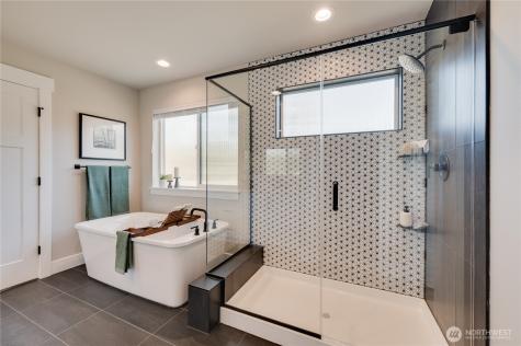 217 156th Place SW Lynnwood WA 98087