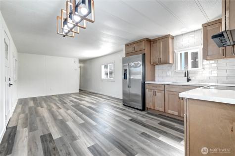 18501 52nd Avenue Lynnwood WA 98037