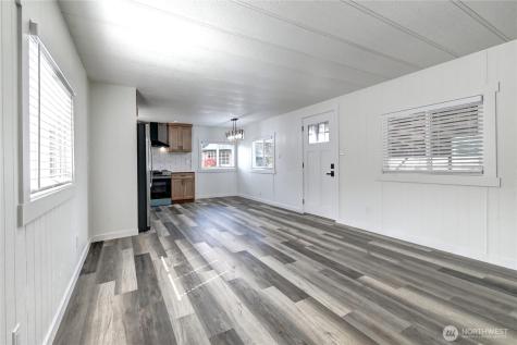 18501 52nd Avenue Lynnwood WA 98037