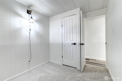 18501 52nd Avenue Lynnwood WA 98037