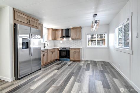 18501 52nd Avenue Lynnwood WA 98037
