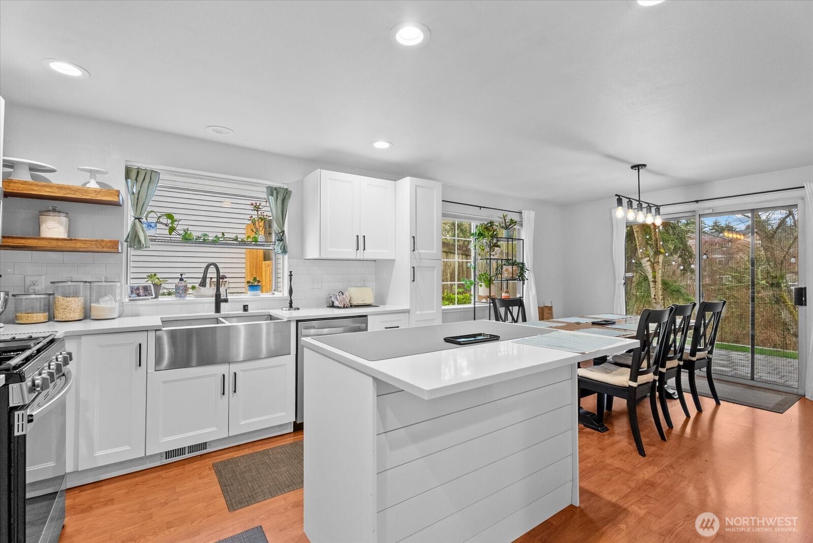 27831 S 20th Place Federal Way WA 98003