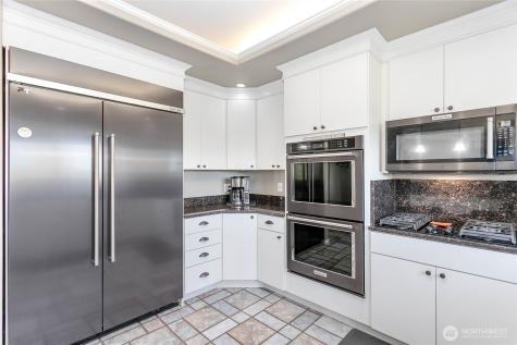 2455 Lee Way Bellingham WA 98226