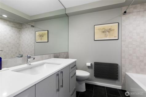 1709 20th Avenue Seattle WA 98122