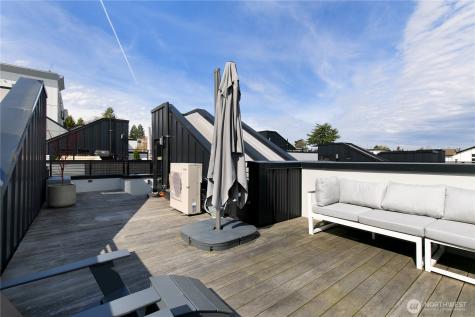 1709 20th Avenue Seattle WA 98122
