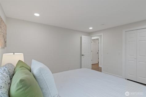 3414 166th Place SW Lynnwood WA 98037