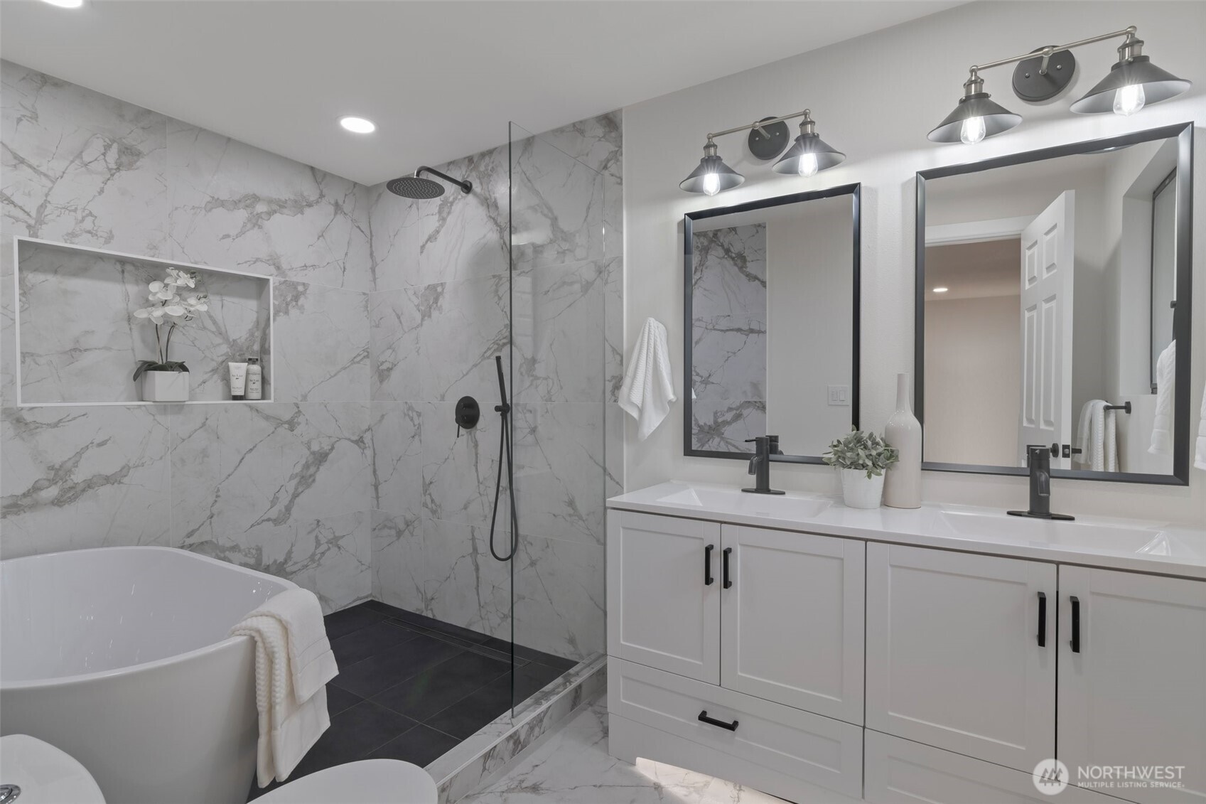 3414 166th Place SW Lynnwood WA 98037